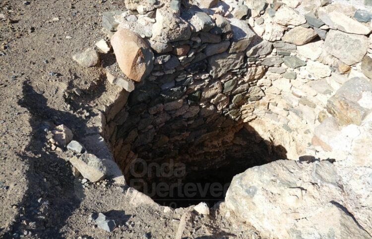 Foto: Imagen de archivo de un pozo sin ninguna protección de seguridad, en Tuineje Onda Fuerteventura (Cedida)