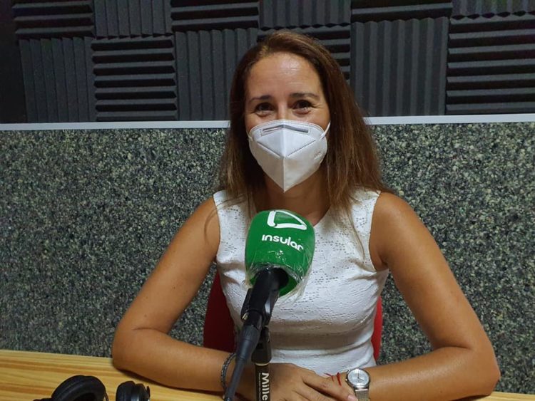 La consejera nacionalista durante una entrevista en Radio Insular (Archivo)